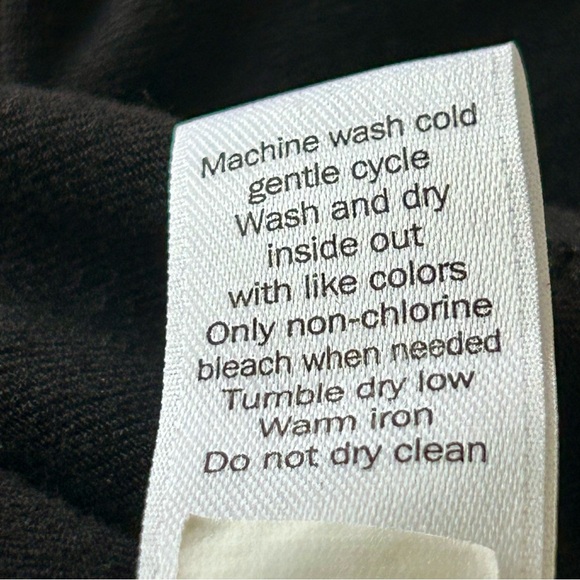 Athleta Ladies Skirt - Size L - Picture 7 of 7